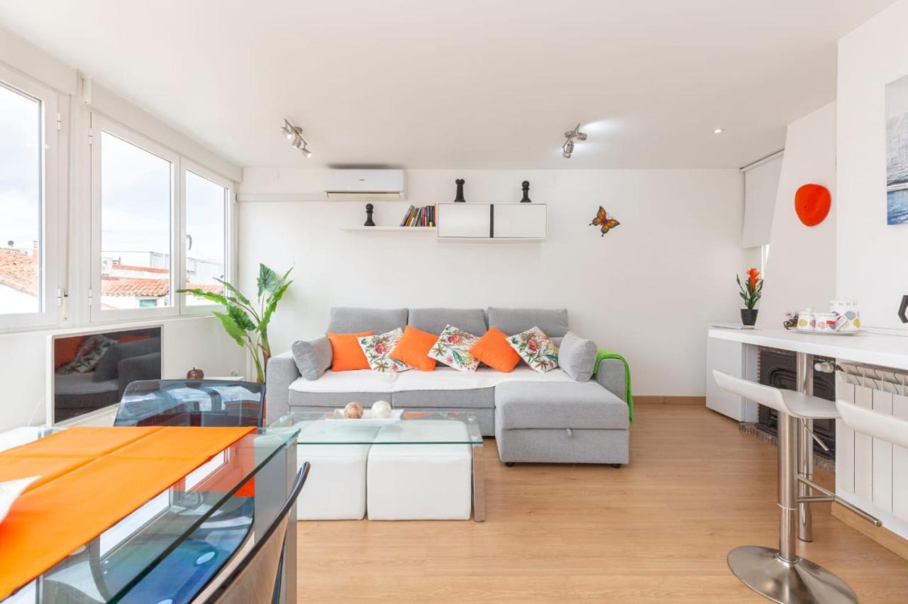 Apartamento Atico Las Letras - Alojamiento De Temporada มาดริด ภายนอก รูปภาพ