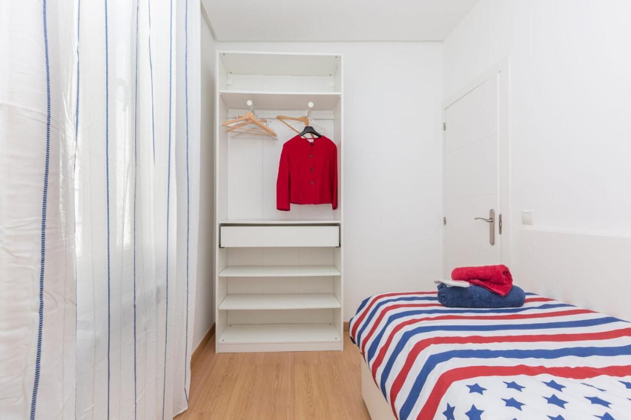 Apartamento Atico Las Letras - Alojamiento De Temporada มาดริด ภายนอก รูปภาพ